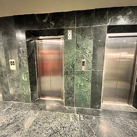 Flamingo Hotel Sector 67 I Studio Rooms I غورغاون المظهر الخارجي الصورة