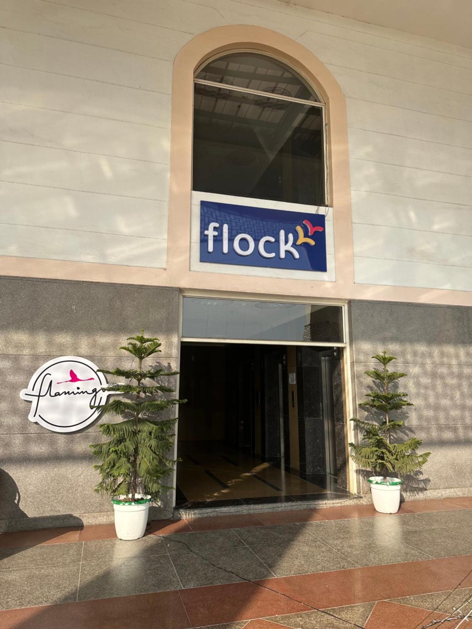 Flamingo Hotel Sector 67 I Studio Rooms I غورغاون المظهر الخارجي الصورة