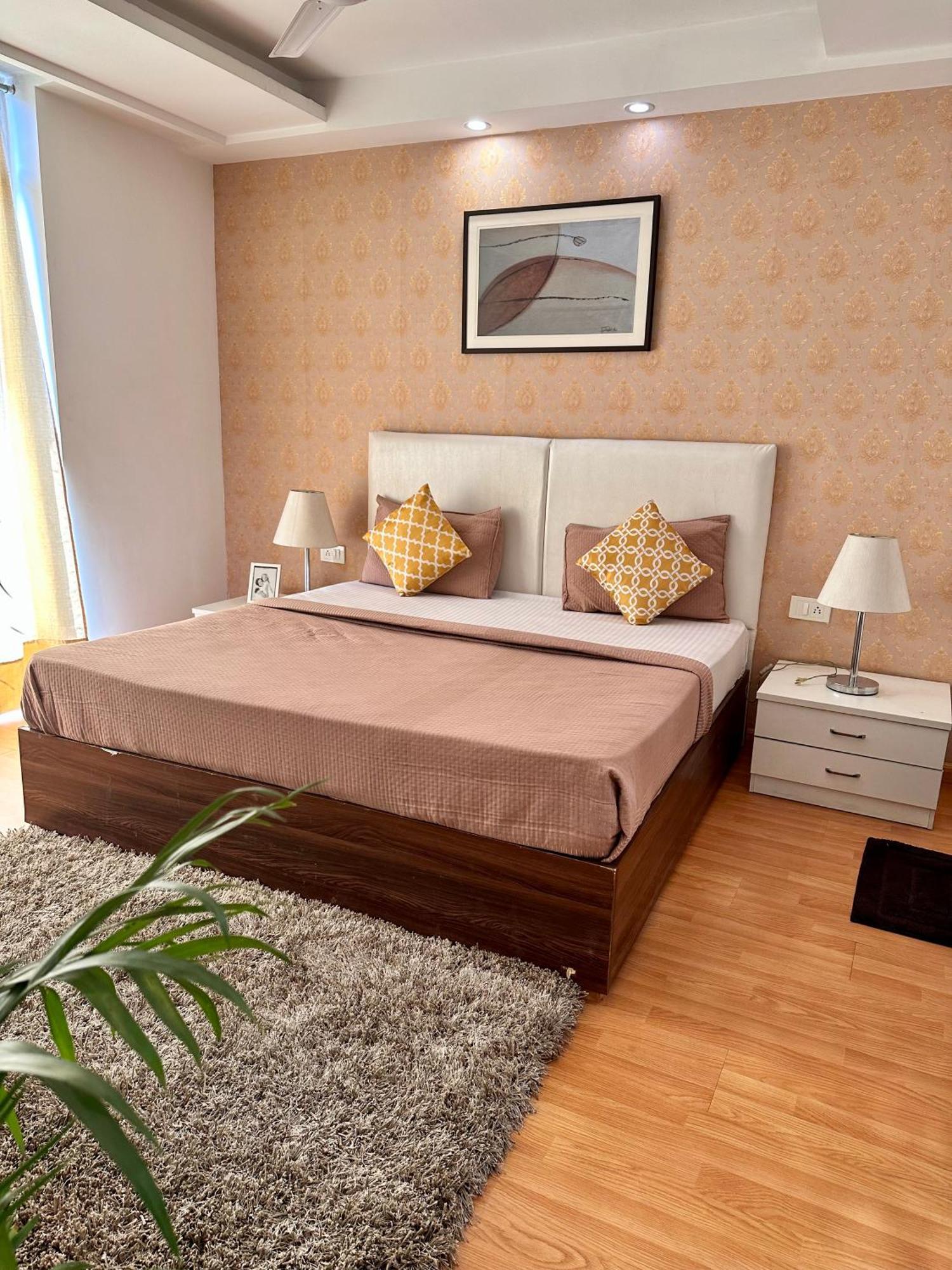 Flamingo Hotel Sector 67 I Studio Rooms I غورغاون المظهر الخارجي الصورة
